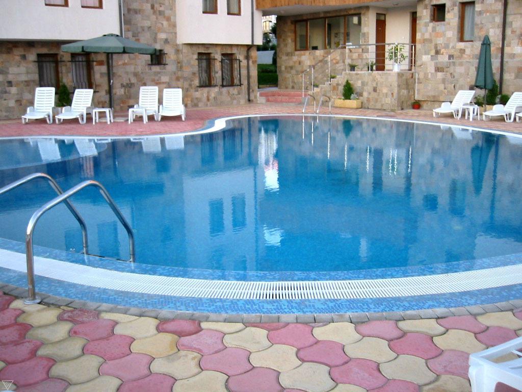 Apartments In Complex Chateau Nessebar Sveti Vlas Exterior foto